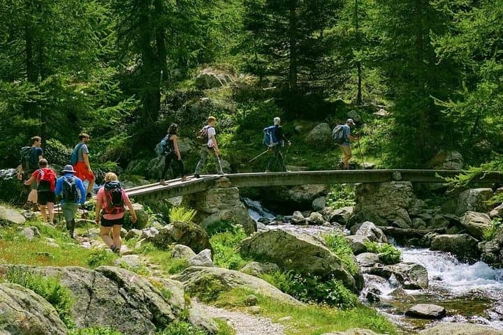 Alpine Mercantour Lakes hiking French Riviera