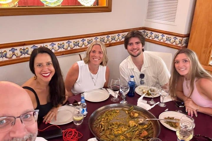 Valencia Highlights Private Tour: Markets, Museums & Paella